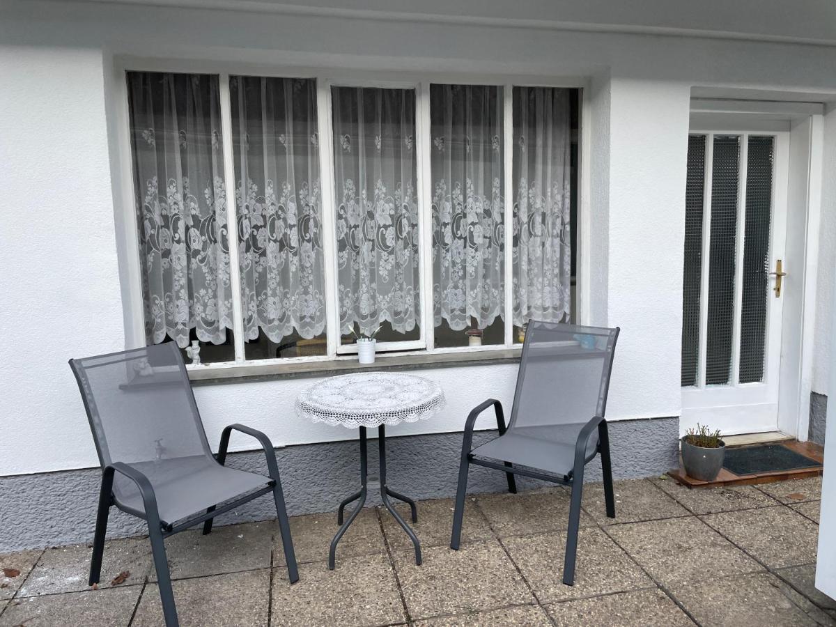 Cheap Outlet Center Apartment With Pool Parndorf Exterior photo